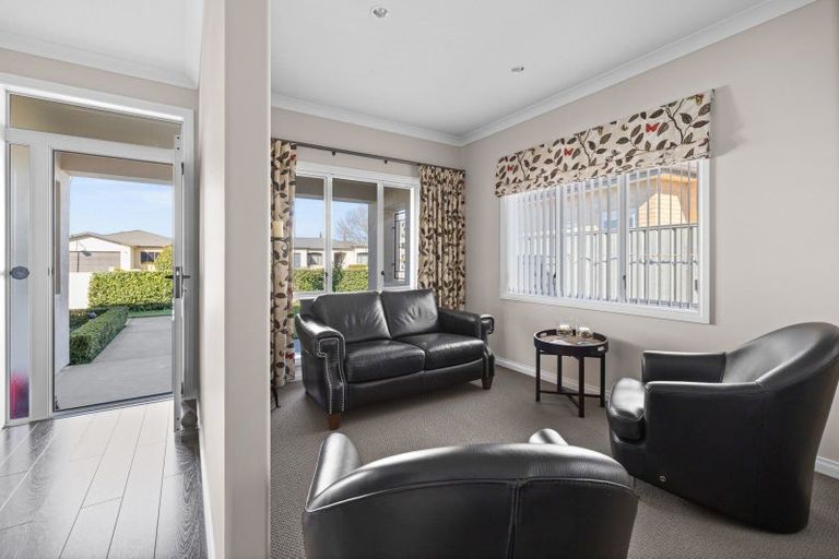 Photo of property in 22 Pacific Avenue, Poraiti, Napier, 4112