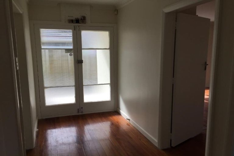 Photo of property in 111 Hansons Lane, Upper Riccarton, Christchurch, 8041