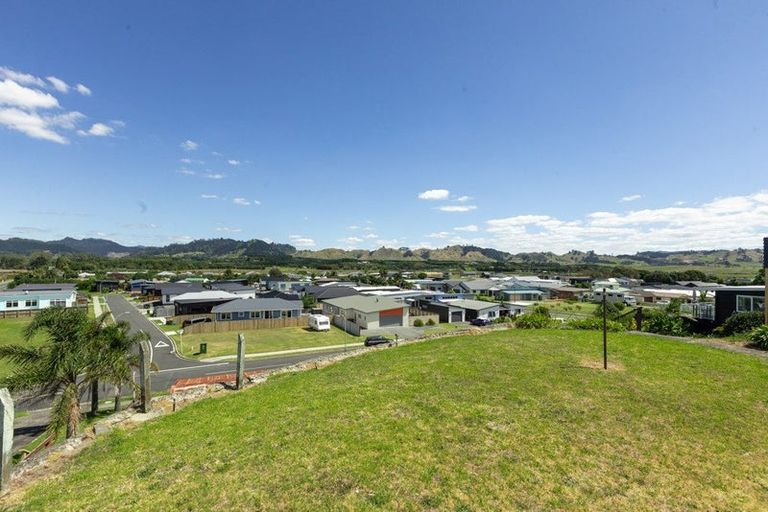 Photo of property in 43 Hanlen Avenue, Waihi Beach, 3611