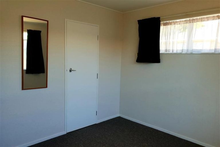 Photo of property in 21 Duckworth Crescent, Greenmeadows, Napier, 4112
