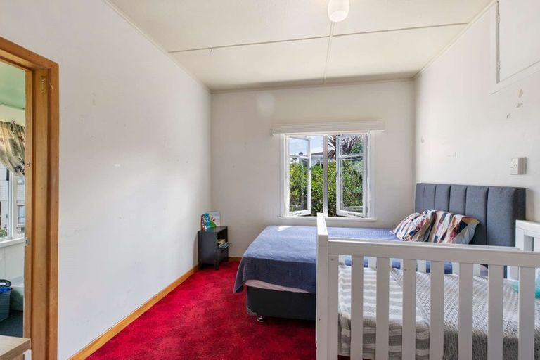 Photo of property in 4 Old Onerahi Road, Onerahi, Whangarei, 0110