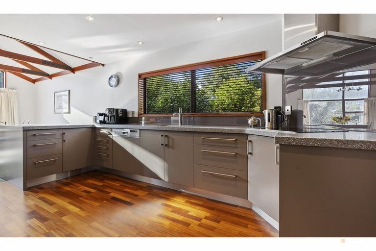 Photo of property in 16 Coulter Place, Geraldine, 7930