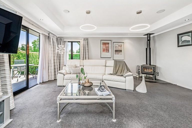 Photo of property in 1 Brinsworth Avenue, West Melton, 7618