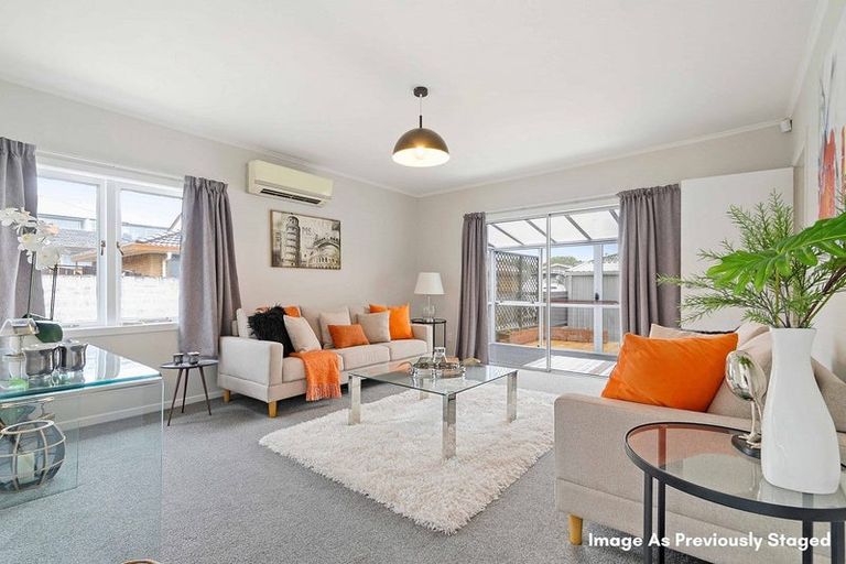 Photo of property in 9 Menary Street, Papakura, 2110