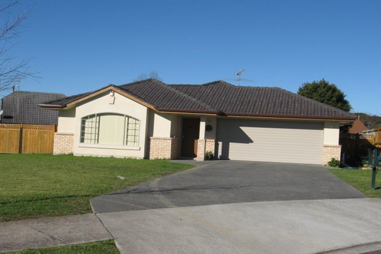 Photo of property in 10 Avonglen Court, Wattle Downs, Auckland, 2103