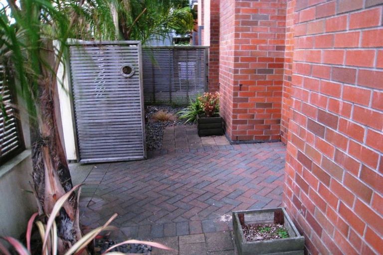 Photo of property in 10d Crown Lynn Place, New Lynn, Auckland, 0600