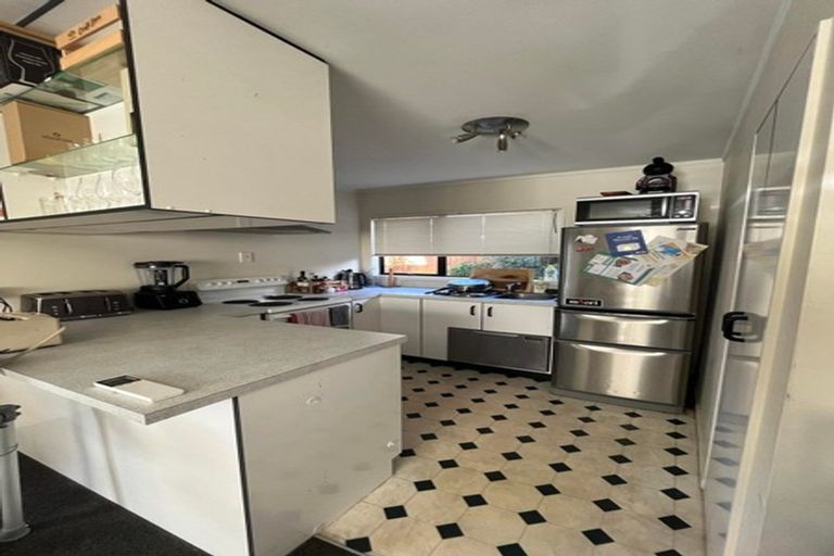 Photo of property in 3/96 Wakefield Street, Alicetown, Lower Hutt, 5010