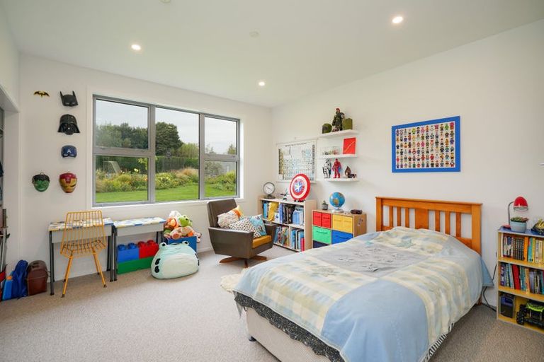 Photo of property in 124 Fairweather Road, Mill Road, Invercargill, 9872