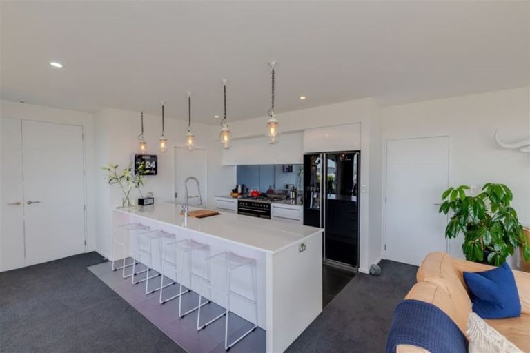 Photo of property in 138 Penruddock Rise, Westmorland, Christchurch, 8025