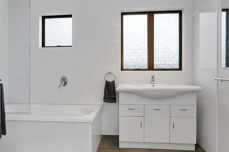 Photo of property in 42 Tawari Street, Matamata, 3400