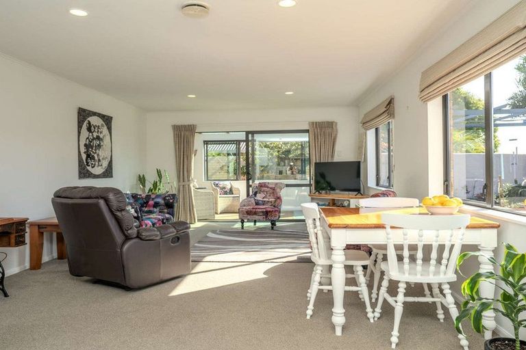 Photo of property in 23 Fairway Drive, Kerikeri, 0230