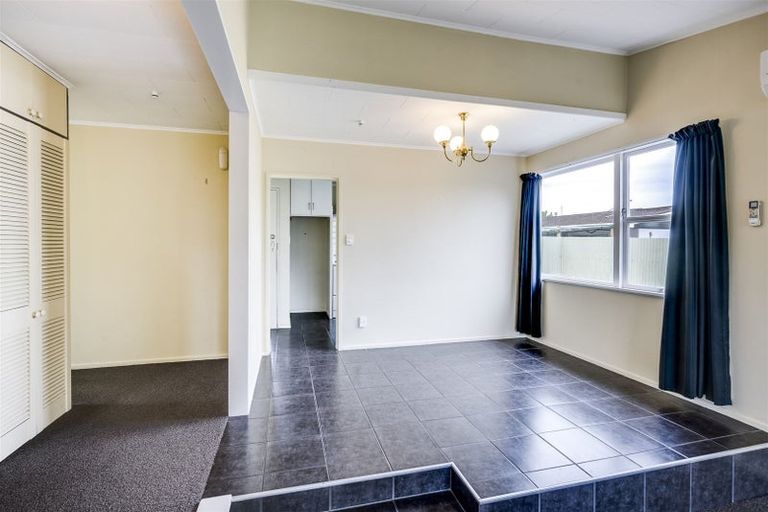 Photo of property in 141 Westminster Avenue, Tamatea, Napier, 4112
