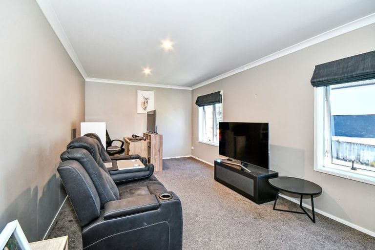 Photo of property in 30 Reidy Place, Pukekohe, 2120