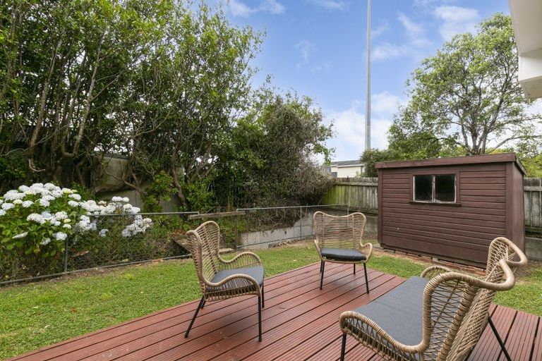 Photo of property in 28 Chamberlain Road, Karori, Wellington, 6012