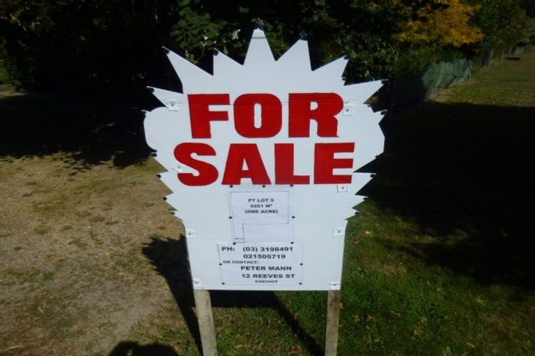 Photo of property in 12 Reeves Street, Cheviot, 7310