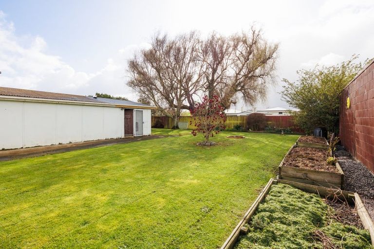 Photo of property in 17 Cavendish Crescent, Awapuni, Palmerston North, 4412