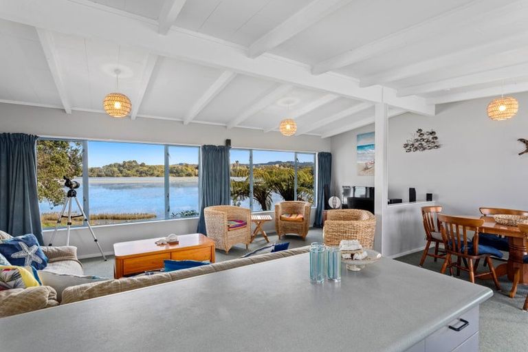 Photo of property in 2/136 Harbour Road, Ohope, 3121