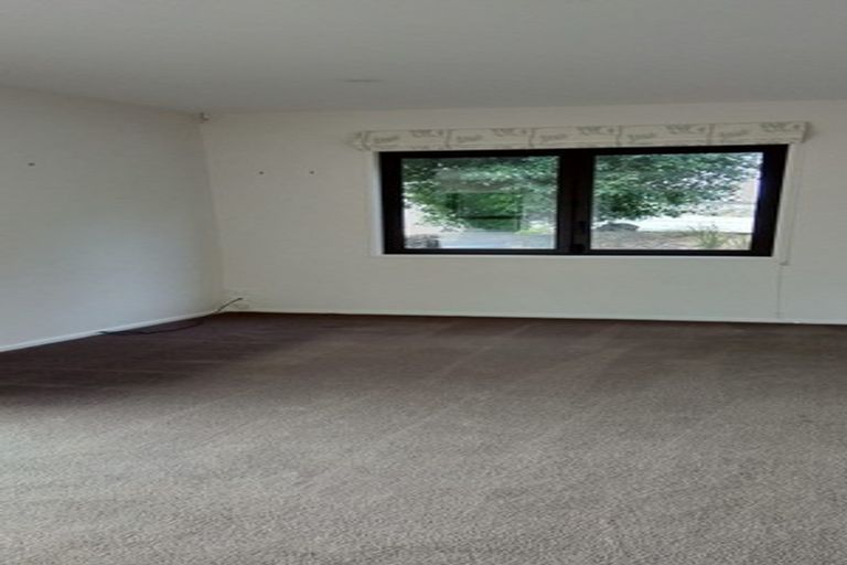 Photo of property in 100 Soleares Avenue, Mount Pleasant, Christchurch, 8081