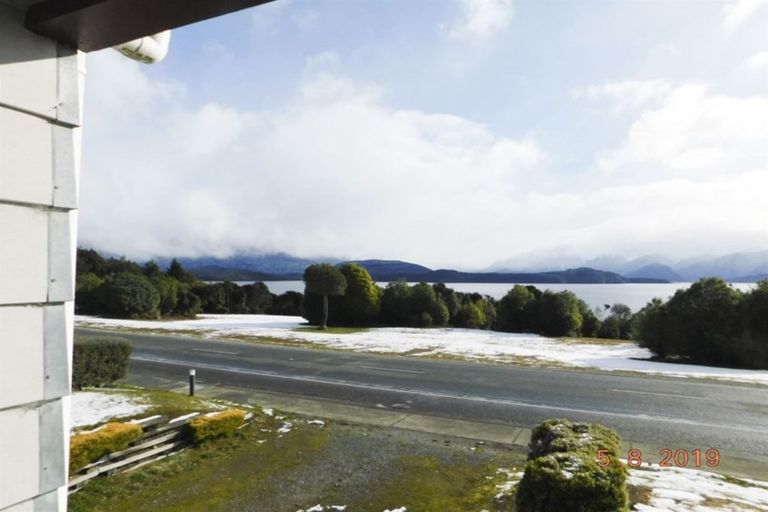 Photo of property in 16 Cathedral Drive, Manapouri, 9679