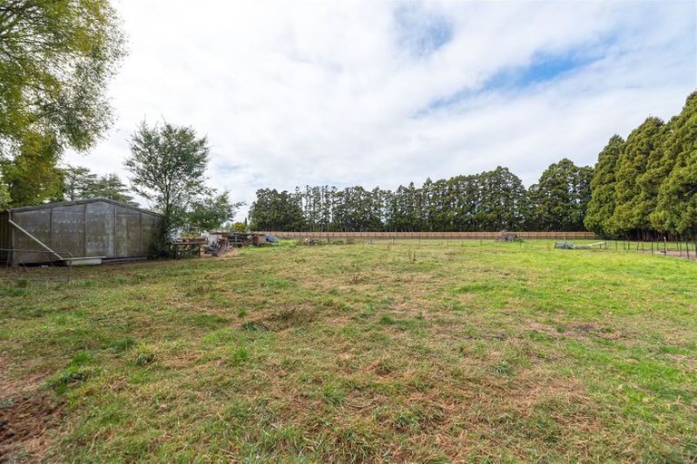 Photo of property in 152 Boord Crescent, Kumeu, 0891