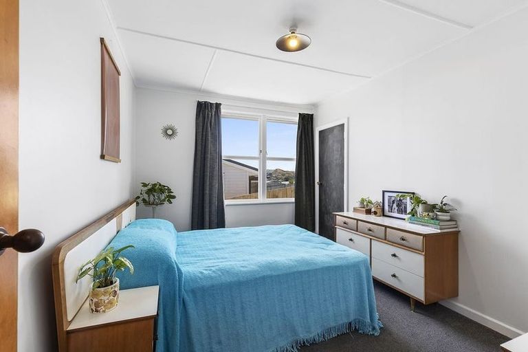 Photo of property in 25 Matatiro Street, Titahi Bay, Porirua, 5022