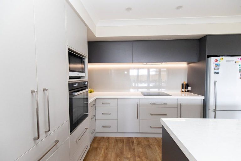 Photo of property in 24 Mcwatters Drive, Ngatea, 3503