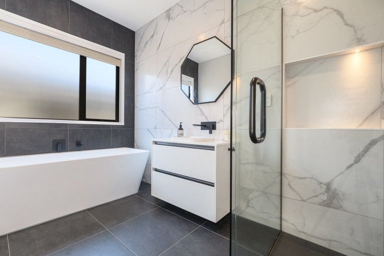 Photo of property in 95 Awataha Crescent, Pyes Pa, Tauranga, 3110