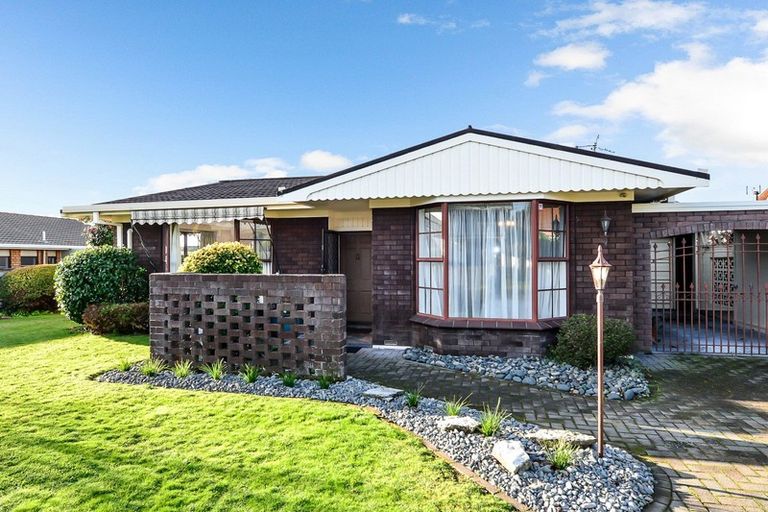 Photo of property in 16 Cattanach Street, St Andrews, Hamilton, 3200