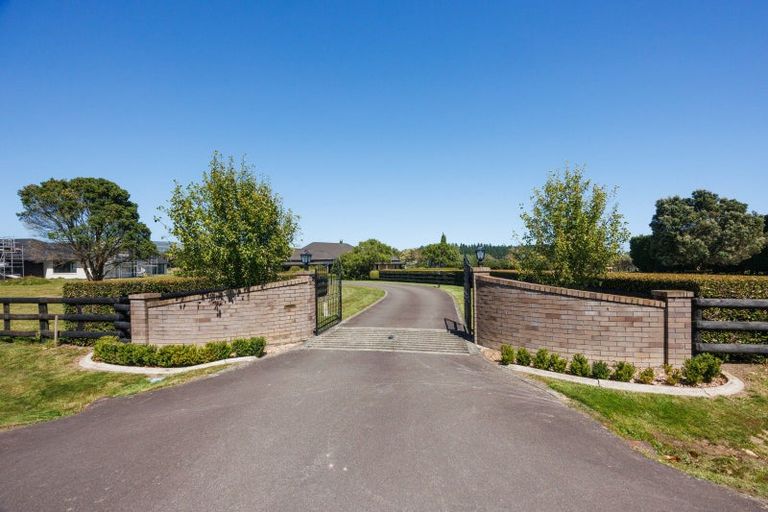 Photo of property in 138 Valley Views, Fitzherbert, Palmerston North, 4472