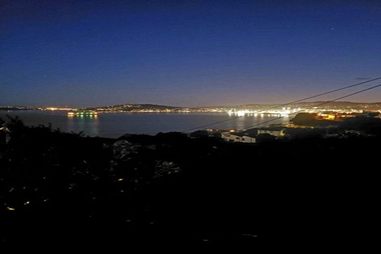 Photo of property in 70 Homebush Road, Khandallah, Wellington, 6035