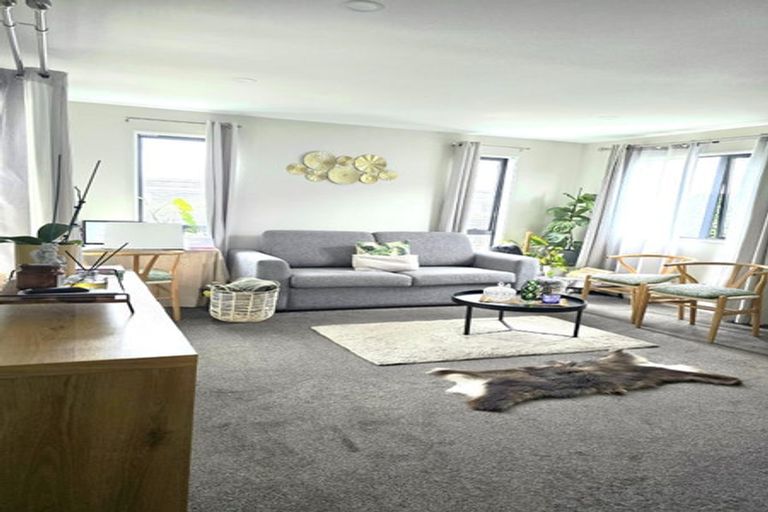 Photo of property in 23 Upham Lane, Rolleston, 7615