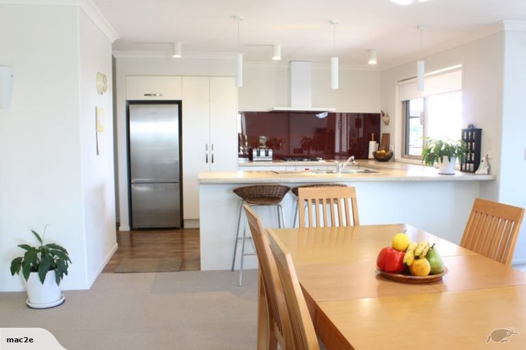 Photo of property in 31 Mortlake Heights, Pyes Pa, Tauranga, 3112