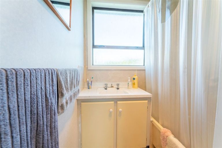 Photo of property in 24 Taward Street, Oamaru North, Oamaru, 9400