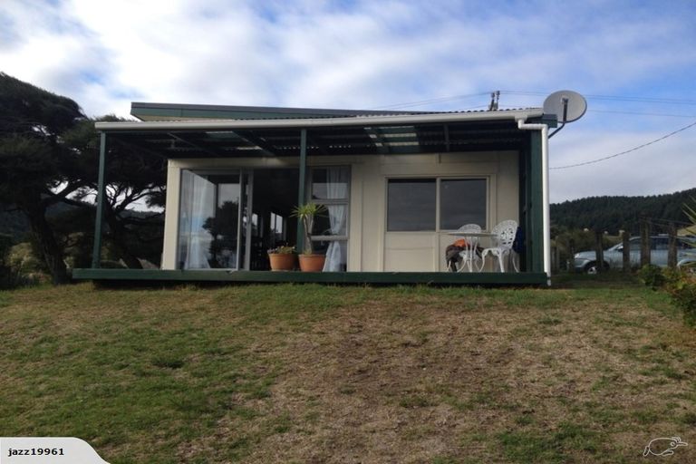 Photo of property in 122 Maunsell Road, Port Waikato, Tuakau, 2695