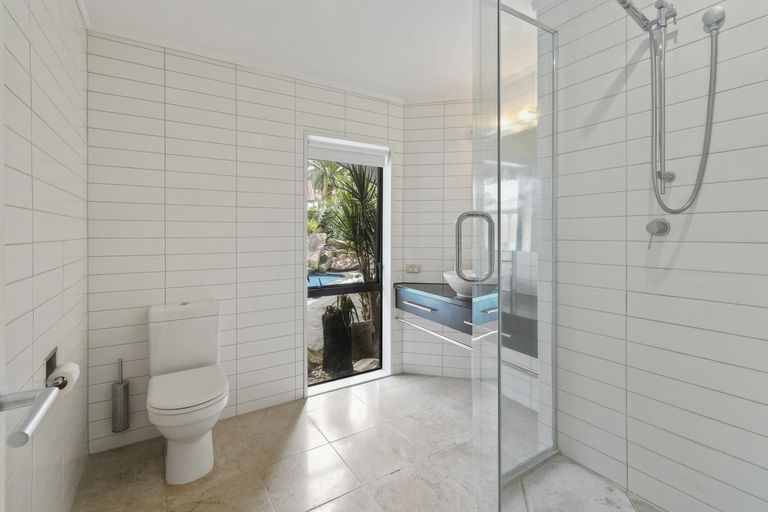 Photo of property in 8 Gigi Place, Conifer Grove, Takanini, 2112