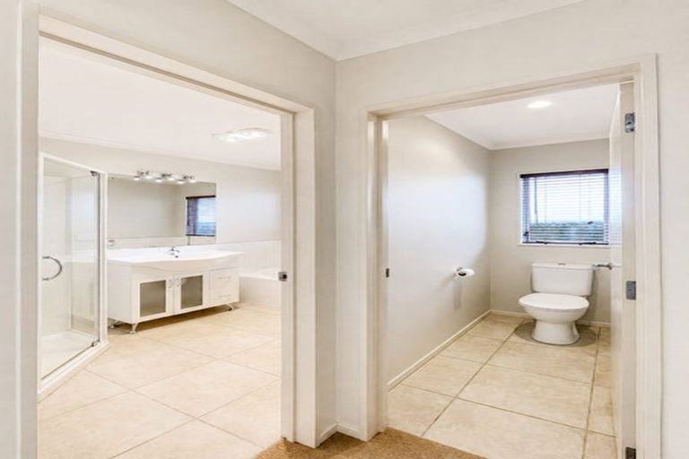 Photo of property in 55a Cambridge Terrace, Papatoetoe, Auckland, 2025