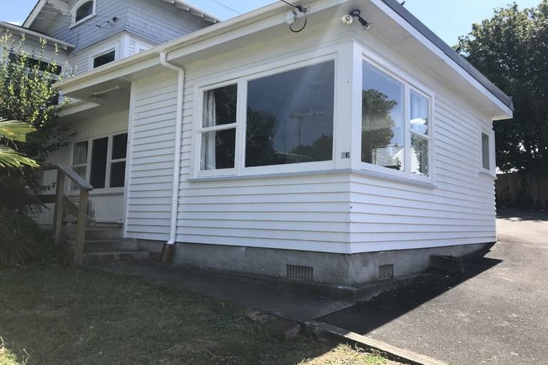 Photo of property in 4a Tainui Street, Frankton, Hamilton, 3204