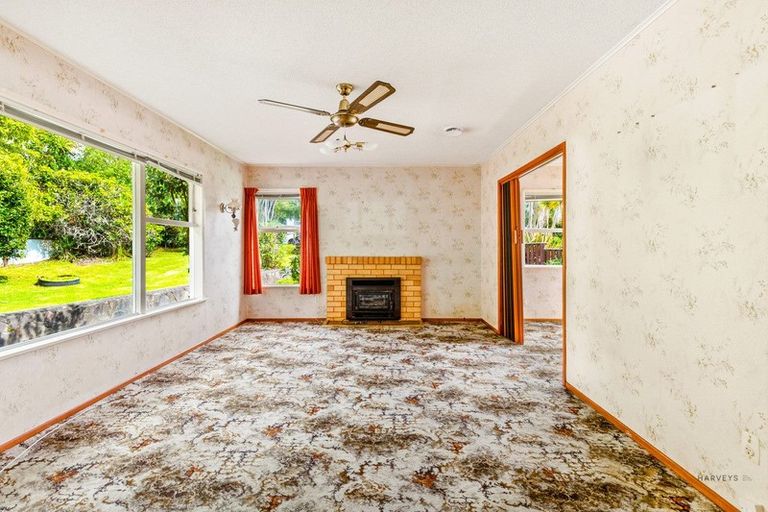 Photo of property in 73 Hilling Street, Titirangi, Auckland, 0604