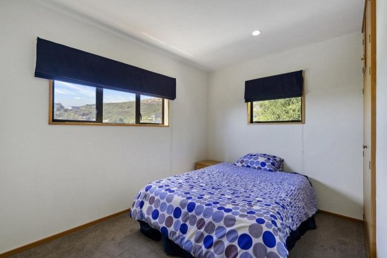 Photo of property in 8 Kentallen Terrace, Hillsborough, Christchurch, 8022