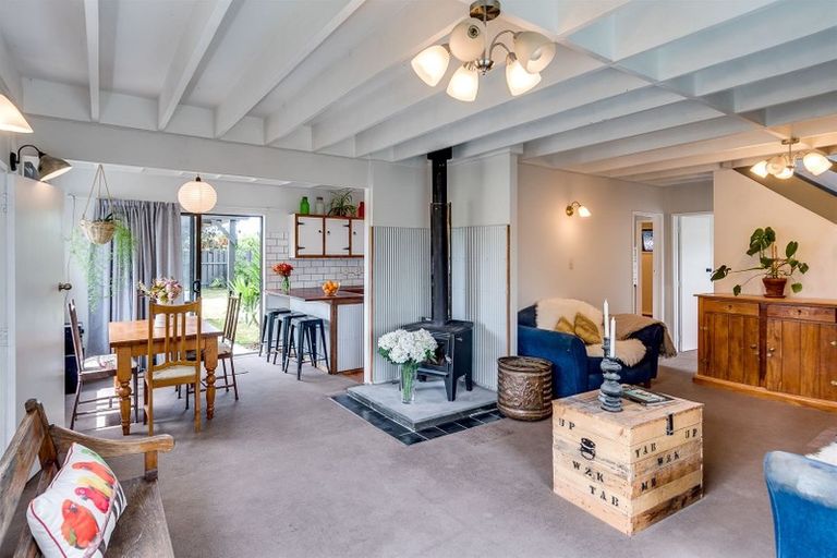 Photo of property in 141 Tait Drive, Greenmeadows, Napier, 4112