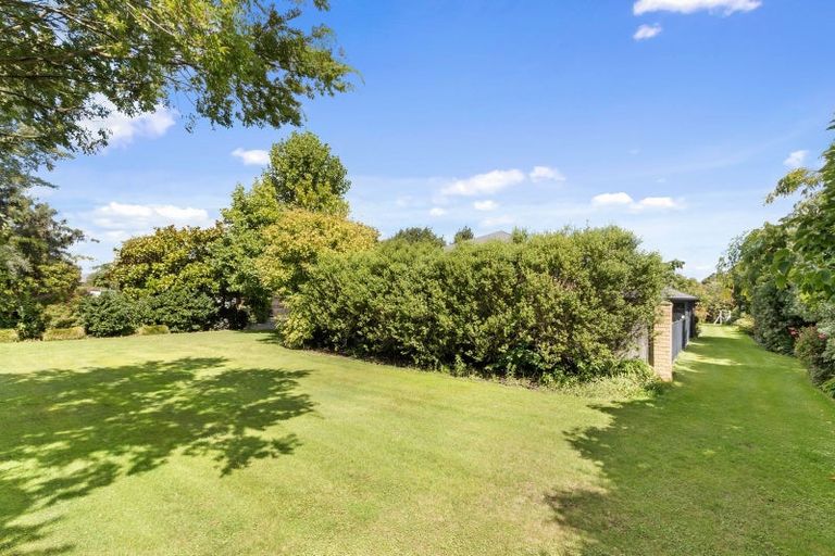 Photo of property in 14 Roderick Alleyn Lane, Papanui, Christchurch, 8052