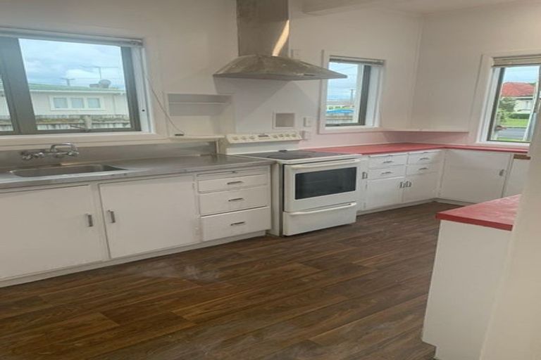 Photo of property in 2/31 Wintere Road, Papatoetoe, Auckland, 2025