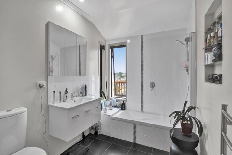 Photo of property in 22b Havelock Place, Blagdon, New Plymouth, 4310