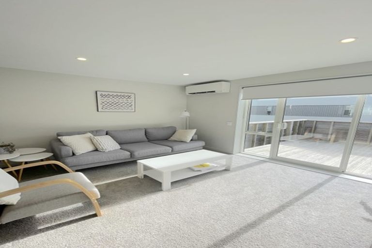 Photo of property in 10/31 Princess Terrace, Newtown, Wellington, 6021