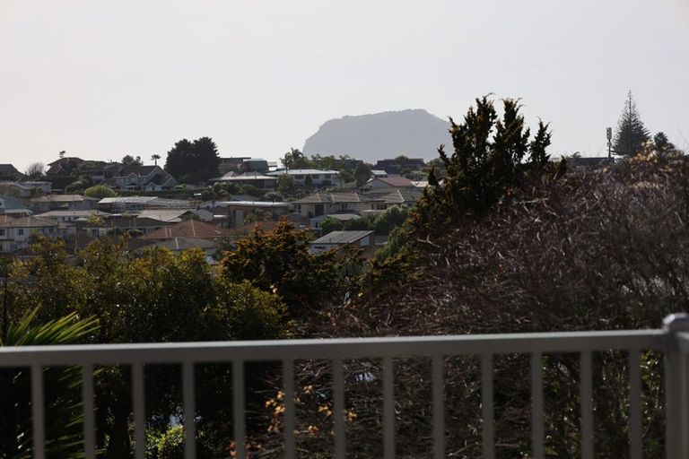 Photo of property in 37 Smiths Road, Matua, Tauranga, 3110