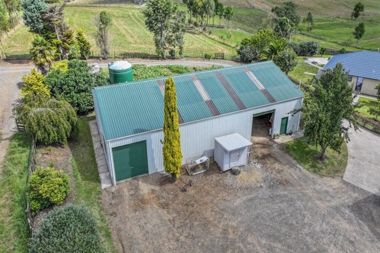 Photo of property in 800 Tuhikaramea Road, Ngahinapouri, Hamilton, 3290