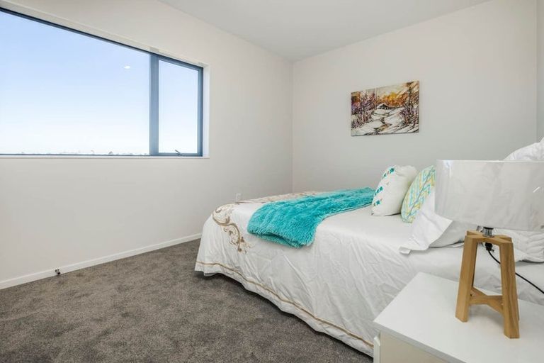 Photo of property in 27 Farranfore Road, Opaheke, Papakura, 2113