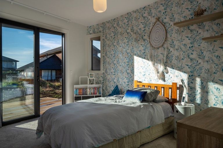 Photo of property in 22 Highgrove, Saint Clair, Dunedin, 9012