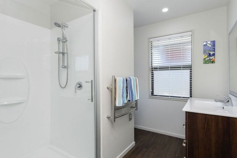 Photo of property in 93 Bickerton Street, Wainoni, Christchurch, 8061