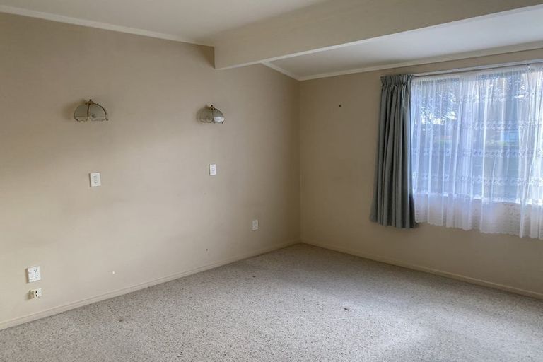 Photo of property in 18 Millhaven Place, Otaki, 5512